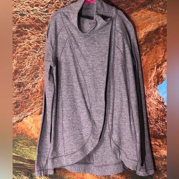 Lululemon Rulu Rally Wrap - Picture 9 of 12